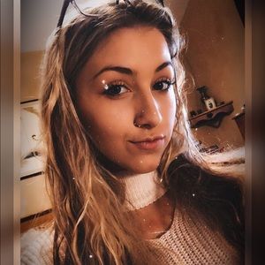 Meet your Posher, Tori